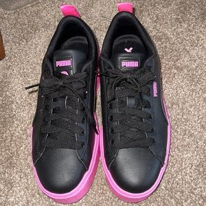 Puma Sneakers